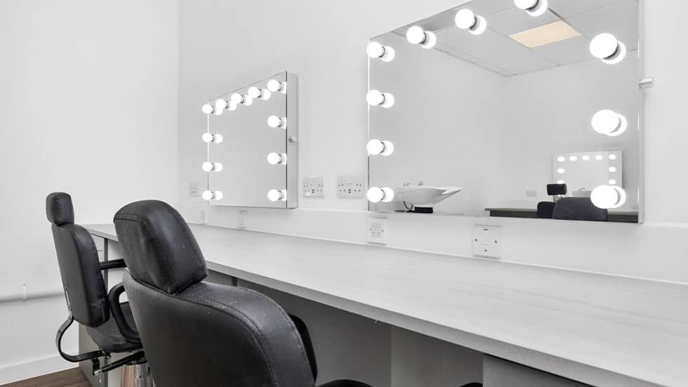 Garden Studios Iris Stages